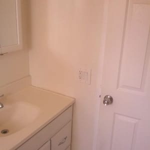 apartment-bathroom-makeover-8